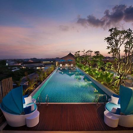 Готель Ramada By Wyndham Bali Sunset Road Kuta Семіньяк Екстер'єр фото