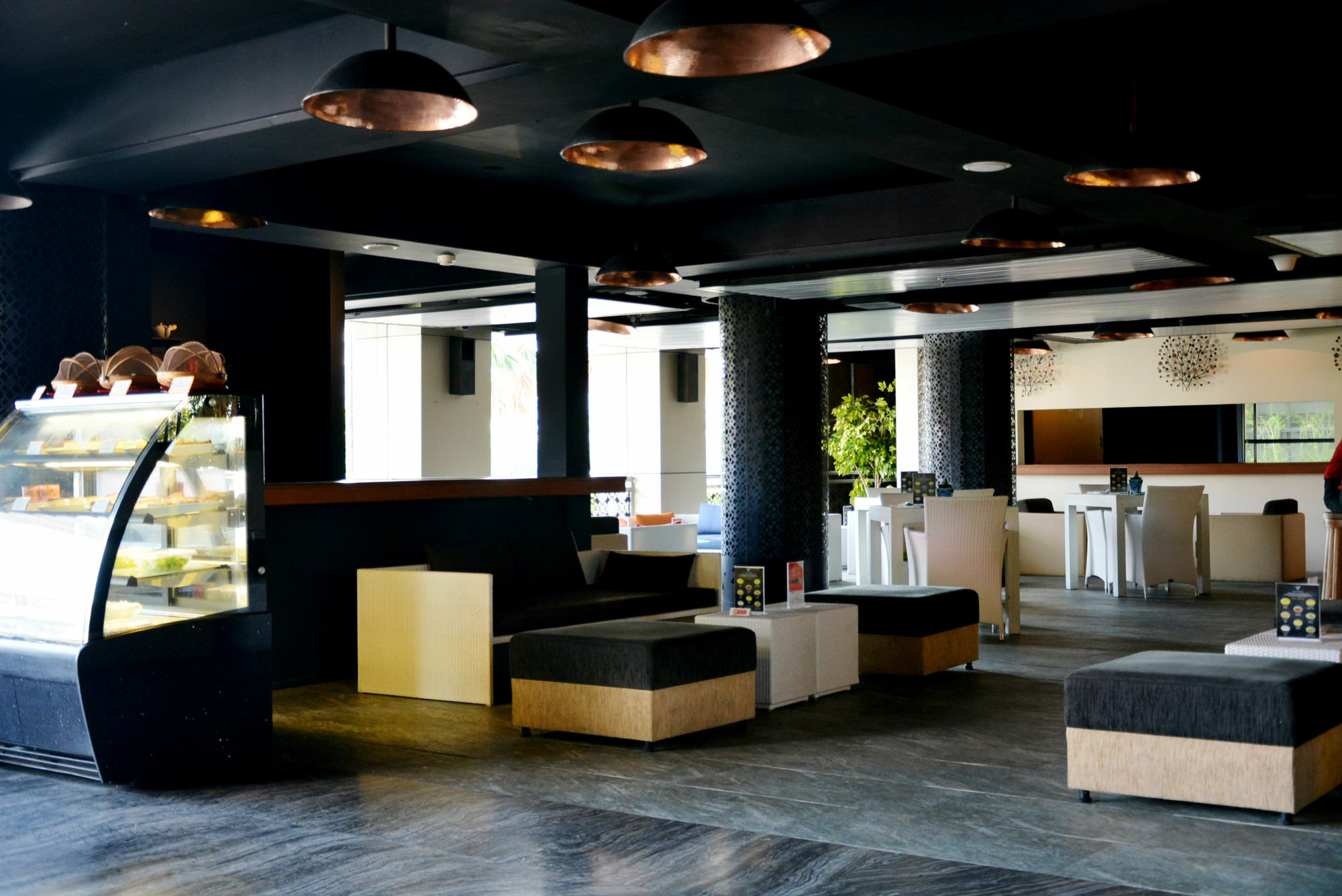 Готель Ramada By Wyndham Bali Sunset Road Kuta Семіньяк Екстер'єр фото